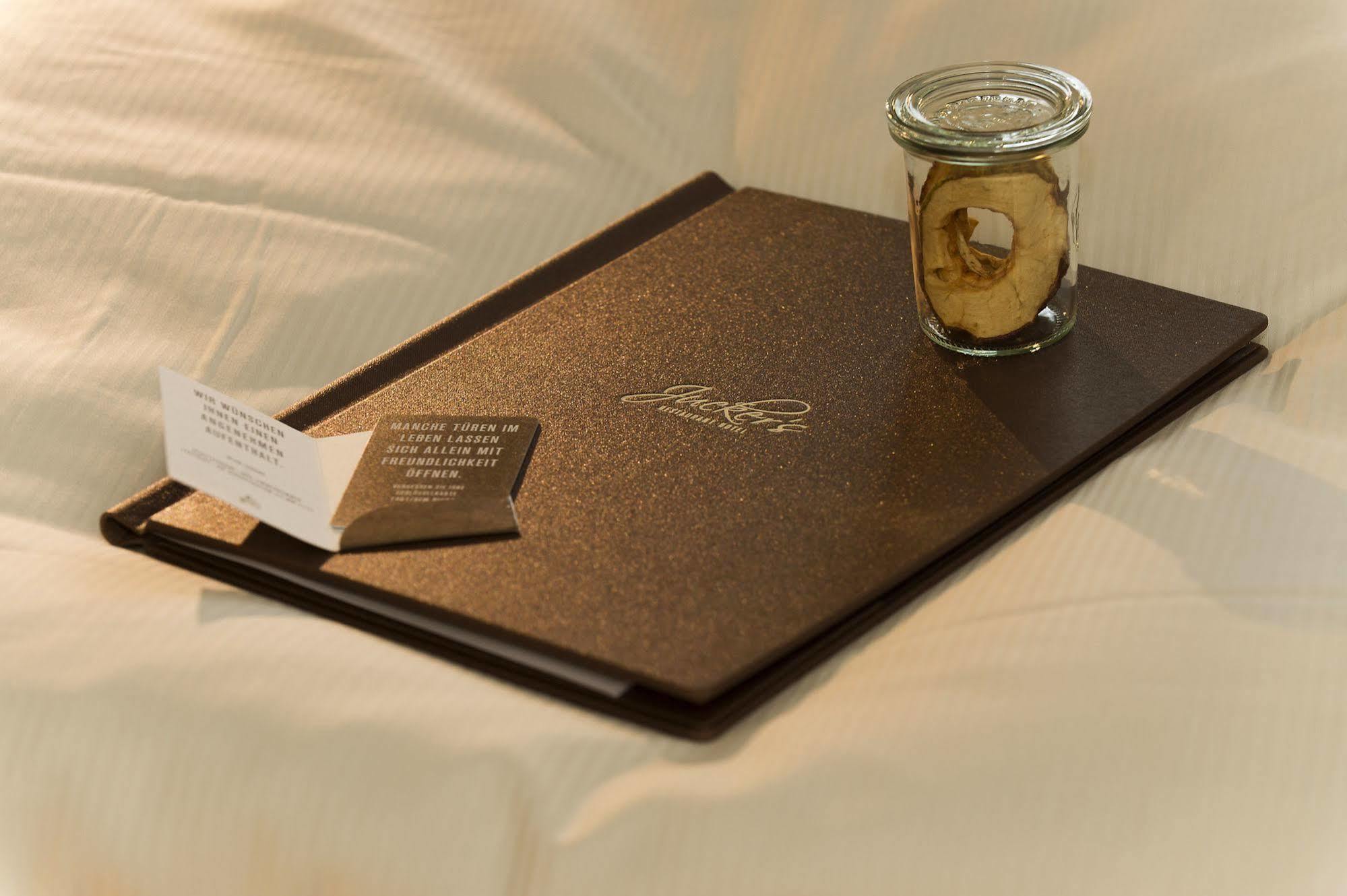 Juckers Boutique-Hotel Taegerwilen Ngoại thất bức ảnh